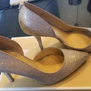 Michael Kors Nathalie Flex High Pump 7.5 Gold